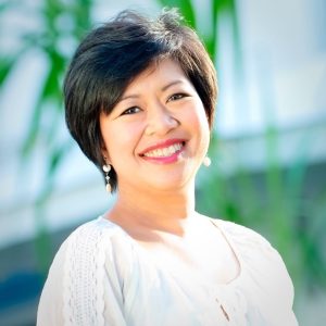 Hernandez, Elizabeth - headshot